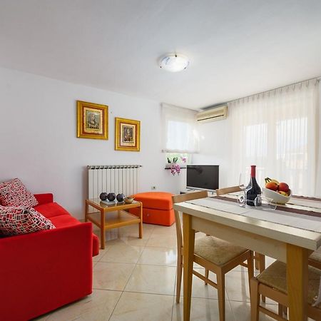 House With Apartments Dragica أوماغ المظهر الخارجي الصورة
